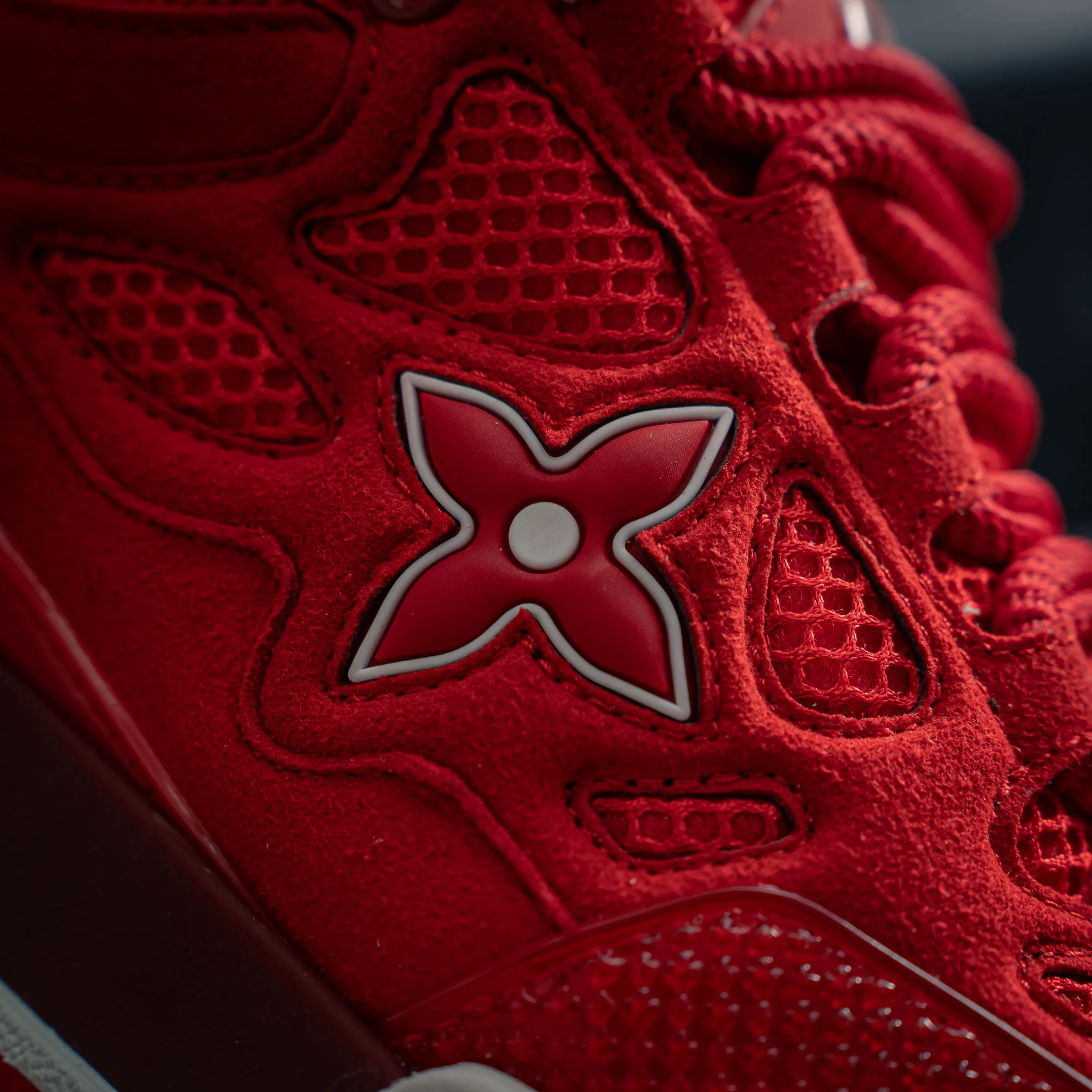 # LV- - trainer 2026 New Arrival 1：1 ！！ Shoes Cowhide Leather ， LOGO ， Breathable ， 。
